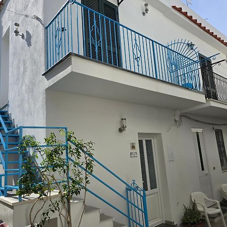 Vila La Casa Di Giuliana Primo Piano Con Balcone Ischia Exteriér fotografie